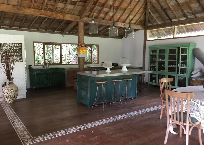 Bingin Dedaren 4 Bedrooms Villa *
